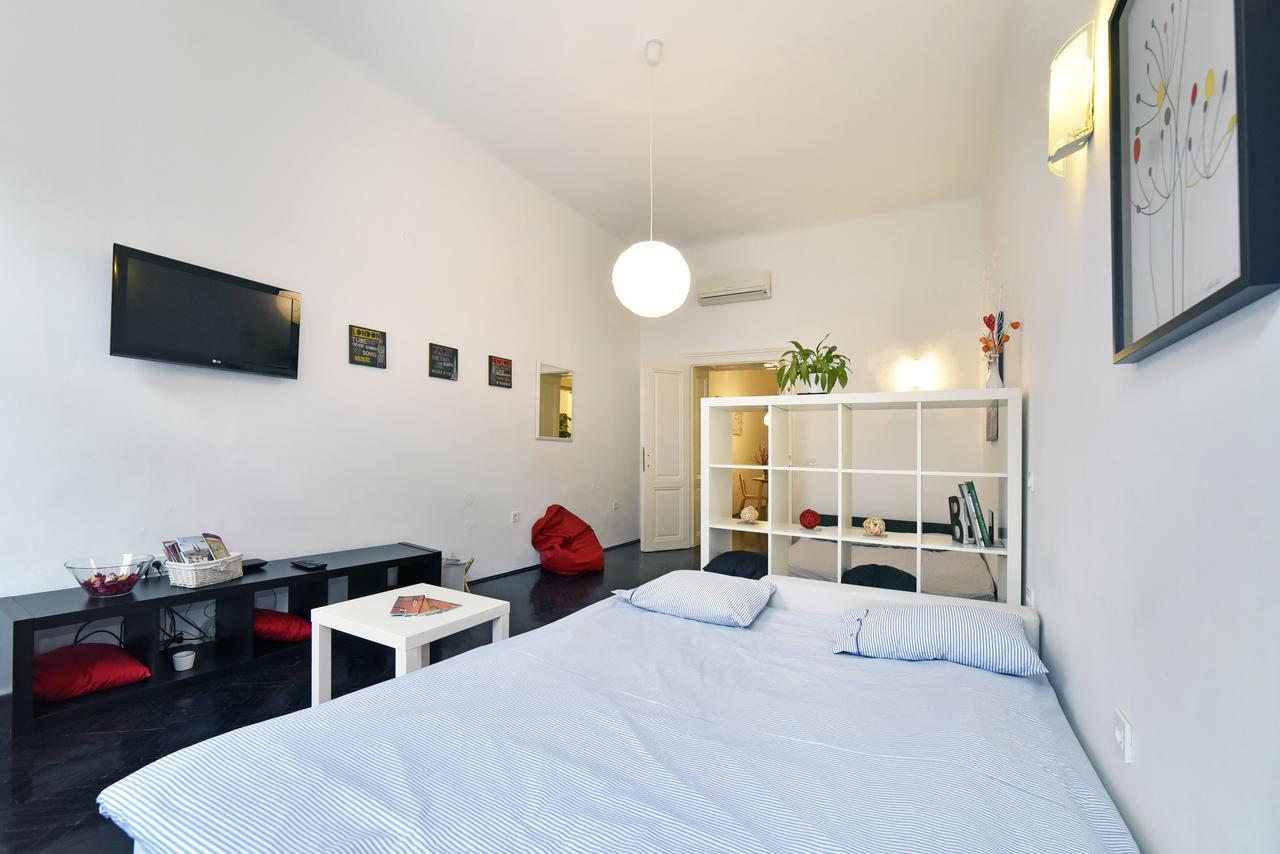 Zagreb Center Apartments Екстер'єр фото